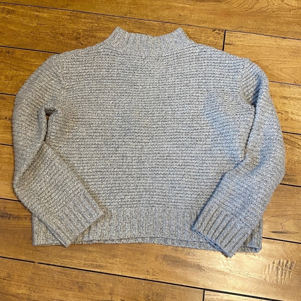Roots Gray cropped Cowl Neck Sweater - Picture 4 of 4